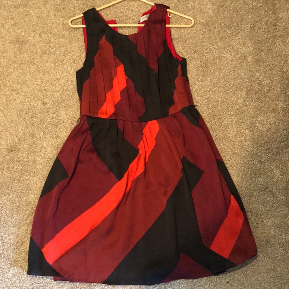 Women’s dress